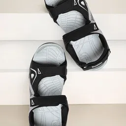 The Roadster Lifestyle Co. Men Textured Sports Sandals-image-51