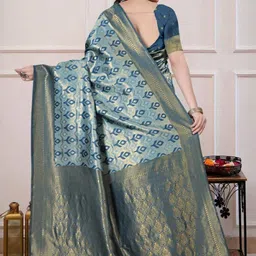you shop we ship Woven Design Zari Art Silk Handloom Banarasi Saree image 4