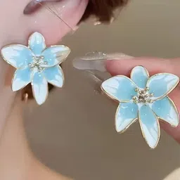 FIMBUL Floral Studs Earrings image 2