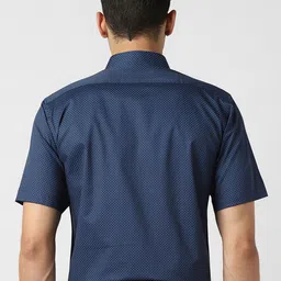 Van Heusen Men Printed Spread Collar Short Sleeves Cotton Formal Shirt image 3