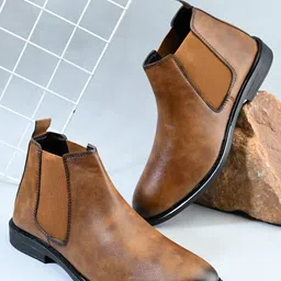 Killer Block-Heeled Chelsea Boots-picture-16