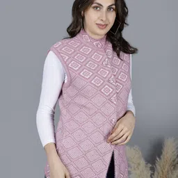 Chatanya Women Solid Geometric Cardigan image 5