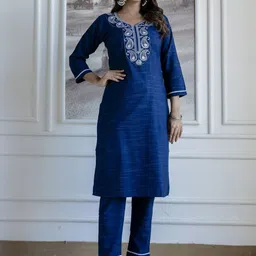 AUZAAI COLLECTION Ethnic Motifs Embroidered Thread Work Pure Cotton Kurta With Trousers-picture-32