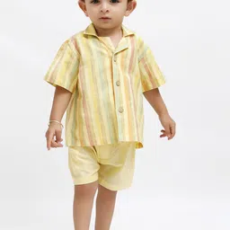 TJORI Boys Striped Printed Cuban Collar Pure Cotton Shirt & Shorts-picture-52