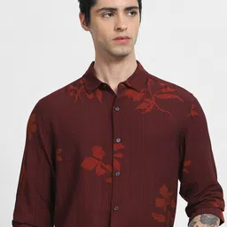 Mufti Men Slim Fit Floral Printed Spread Collar Casual Shirt-picture-30