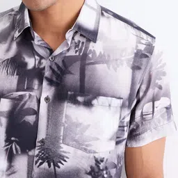 SPYKAR Men Nylon Casual Shirts image 5