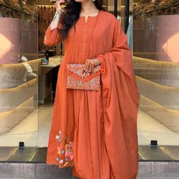 SZN Women Floral Embroidered Regular Thread Work Kurta with Trousers & With Dupatta image 5