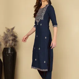 NISHABD Women Ethnic Motifs Embroidered Regular Thread Work Kurta with Trousers-image-25