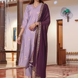 Aaghnya Women Floral Printed Kurta with Trousers & Dupatta-picture-30