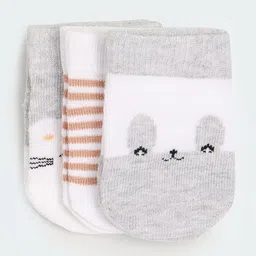 max Girls Pack Of 3 Patterned Ankle Length Socks-image-17