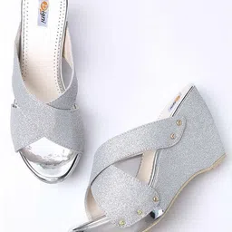 digni Women Wedges Sandal image 3