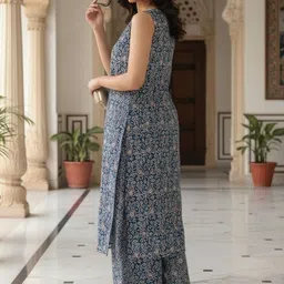 SZN Women Ethnic Motifs Printed Regular Pure Cotton Kurta with Palazzos image 3