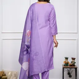 Siya Fashion Women Floral Embroidered Regular Thread Work Kurta with Trousers & h Dupatta image 4