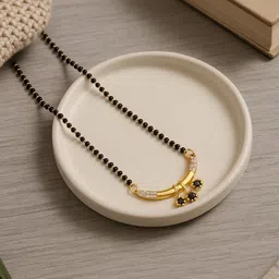 VIEN Gold-Plated Zircon Mangalsutra image 4