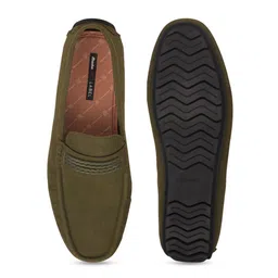 Bata Men Solid Round Toe Loafers image 3