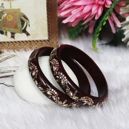 TAJ BRIDAL STORE Set Of 2 Kundan Studded Bangles-image-5