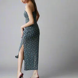 Lavaya Floral Print Off-Shoulder Net Maxi Dress image 4