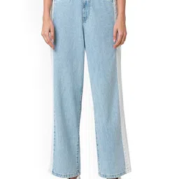 Kraus Jeans Women Wide Leg High-Rise Light Fade Jeans-image-70