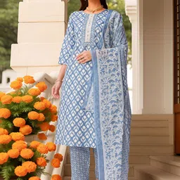Banwaree Women Floral Printed Pure Cotton Kurta with Trousers & Dupatta-image-24