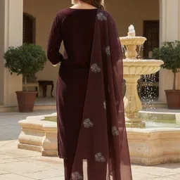 HERE&NOW Women Ethnic Motifs Embroidered Regular Thread Work Velvet Kurta with Trousers & With Dupatta image 3