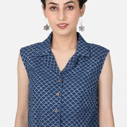 Llajja Block Printed Shirt Collar Cotton Saree Blouse-image-0