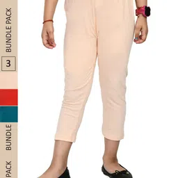 IndiWeaves Girls Pack Of 3 Regular Fit Pure Cotton Capris-picture-36