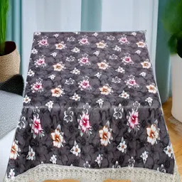 REVEXO Black & Yellow 4-Seater Floral Printed Table Cover image 4