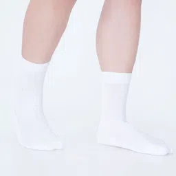 AIR GARB Unisex Pack Of 2 Patterned Calf-Length Socks image 4