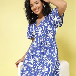 EVERYDAY by ANI Tropical Printed V-Neck Flared Sleeves Tie-Up Crepe Fit & Flare Dress-image-92