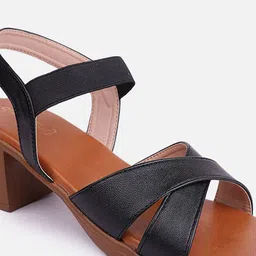 DressBerry Women Open Toe Flats image 5