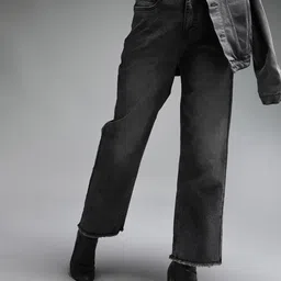 High Star Women Straight Fit High-Rise Light Fade Clean Look Stretchable Jeans-picture-32