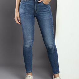 Calvin Klein Jeans Women Skinny Fit High-Rise Light Fade Stretchable Jeans-picture-13