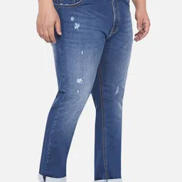 John Pride Men Plus Size Blue Mildly Distressed Light Fade Stretchable Jeans image 4