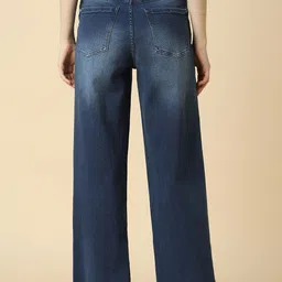 Allen Solly Woman Clean Look Dark Shade Light Fade Mid-Rise Non Stretchable Jeans image 3