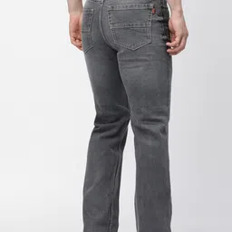 FEVER Men Loose Wide Leg High-Rise Light Fade Stretchable Jeans image 4