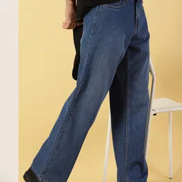 Thomas Scott Men Mid Rise Comfort Relaxed Fit Clean Look Light Fade Cotton Jeans image 5