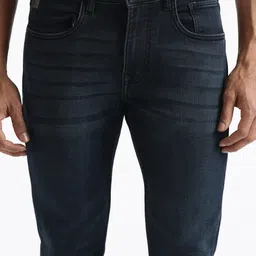 WROGN Men Slim Fit Clean Look Light Fade Cotton Jeans image 3