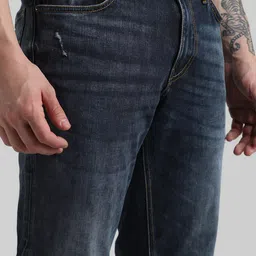 Jack & Jones Men Mildly Distressed Light Fade Stretchable Jeans image 3
