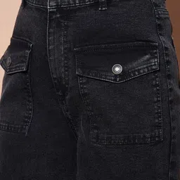 SASSAFRAS BASICS Women Straight Fit High-Rise Clean Look Light Fade Jeans image 3