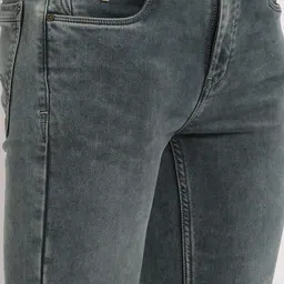 Turtle Men Narrow Tapered Fit Heavy Fade Stretchable Jeans image 5