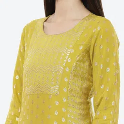 Rangriti Women Lime Green Ethnic Motifs Printed Thread Work Brocade Kurta image 2