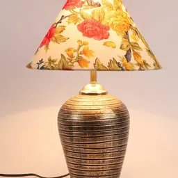 foziq Gold-Coloured & White Printed Table Lamps image 3