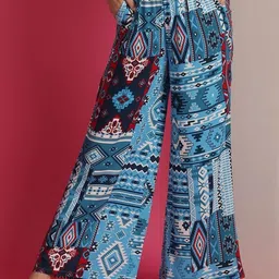 Boston Club Geometric Printed Mid-Rise Flared Lounge Pants-image-18