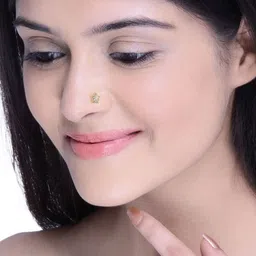 KUBERBOX Azira 18KT Gold Diamond Studded Nose Pin-0.34 gm image 4