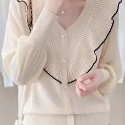 StyleCast Cream-Coloured Girls Self Design V-Neck Cuffed Sleeves Ruffles Detail Top-picture-32
