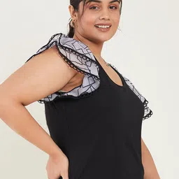 CURVE BY KASSUALLY Black Scoop Neck Flutter Sleeves Top image 3