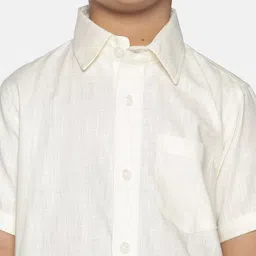 Sethukrishna Boys Cream-Coloured Solid Shirt with Veshti Set image 4