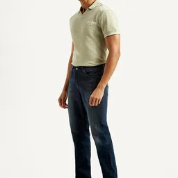 Levis Men Classic Tapered Fit Mid-Rise Light Fade Stretchable Jeans image 5