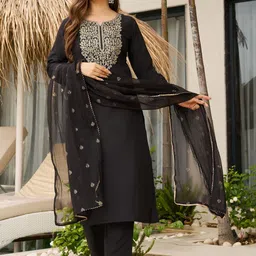 FIDHARA Women Ethnic Motifs Embroidered Thread Work Kurta with Trousers & With Dupatta image 5