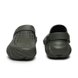 HRX by Hrithik Roshan Men Clogs image 2